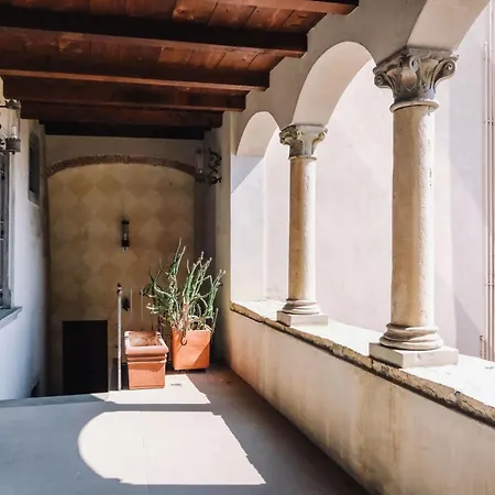 Апартаменты La Loggia Sulle Mura